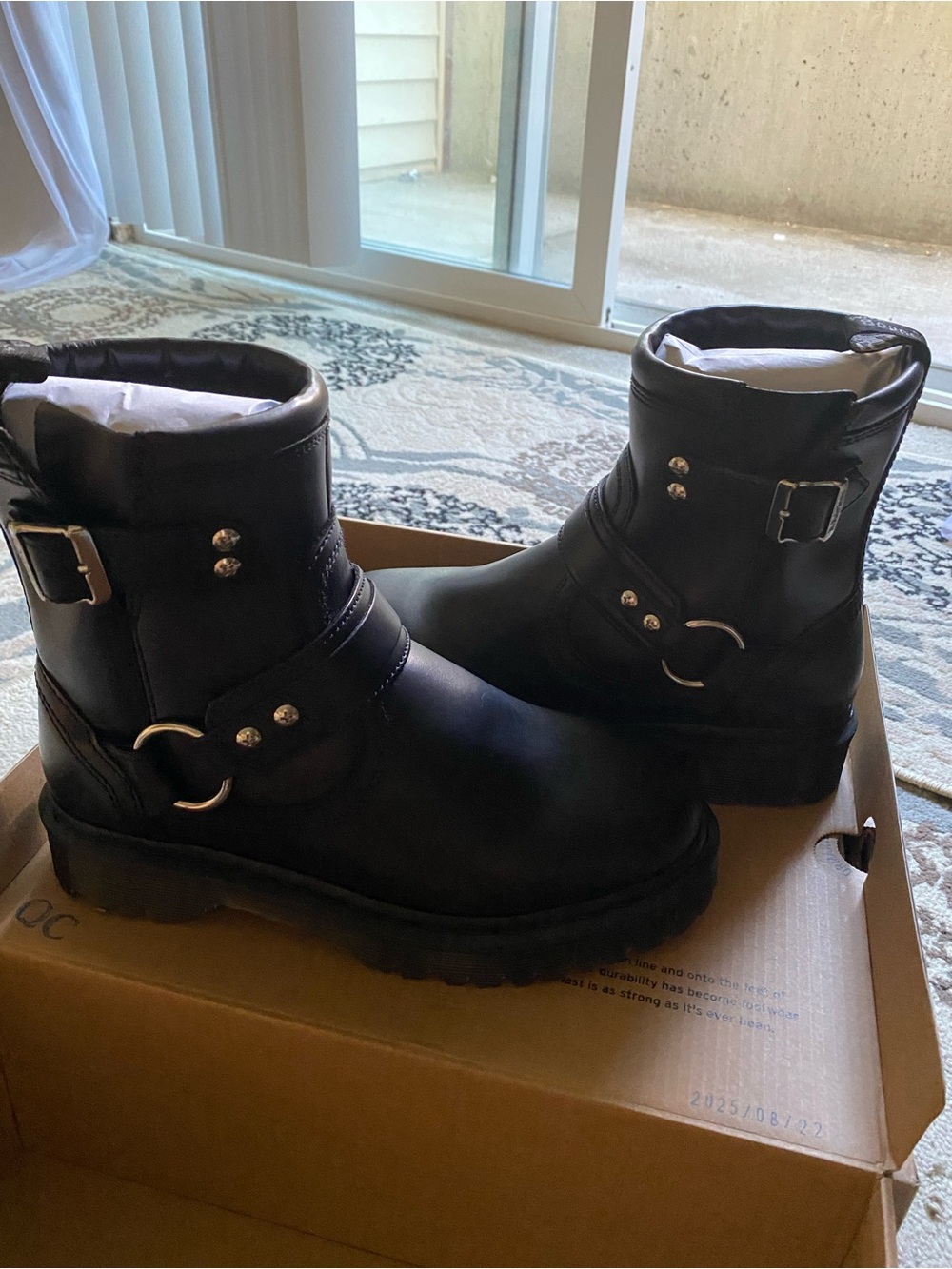 Dr Martens Anistone Harness boot